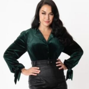 Unique Vintage Dark Green Velvet Blouse